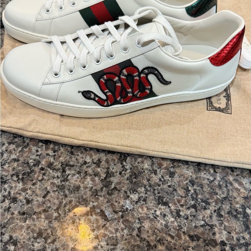 Gucci White and Red Leather Sneakers